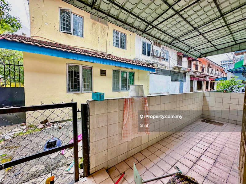 Rumah Teres 2-Tingkat untuk Dijual di Kelana Jaya, Petaling Jaya oleh Shah - iProperty.com.my