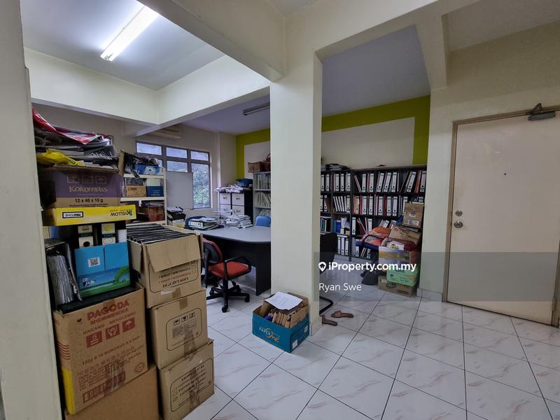 Pejabat untuk Dijual di Taman Pusat Kepong, Kepong oleh Ryan Swe - iProperty.com.my