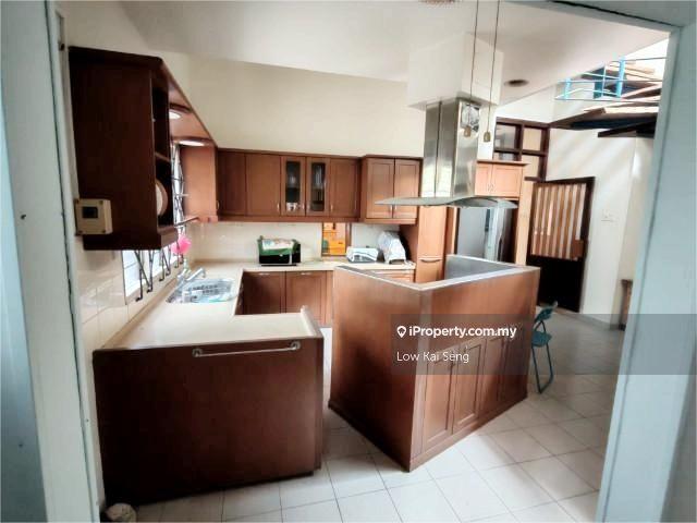 Banglo untuk Dijual di SS1, Petaling Jaya oleh Low Kai Seng - iProperty.com.my