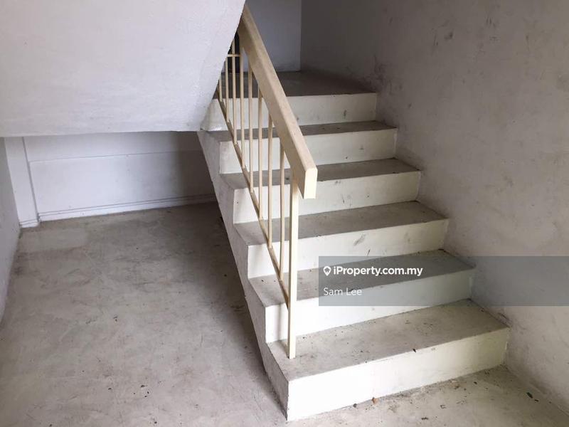 For Rent - Kota Damansara Terrace Factory to Let