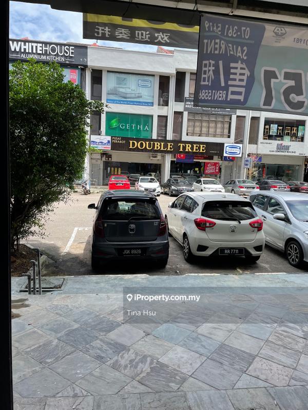 Shop for Rent in Taman Molek, Johor Bahru by Tina Hsu - iProperty.com.my