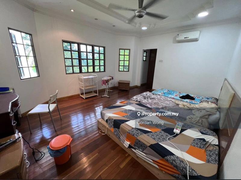 Bungalow House untuk Dijual di Sungai Long, Bandar Sungai Long oleh Gordan Wong - iProperty.com.my