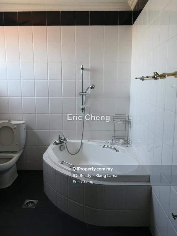 Kondominium untuk Disewa di Kiara Park oleh ERIC CHENG - Master Bathroom - iProperty.com.my