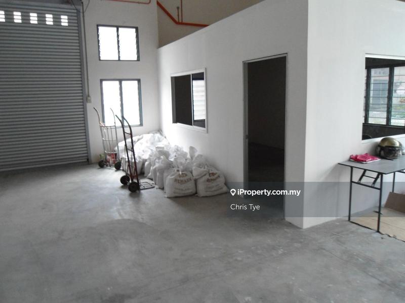 For Rent - Taman Perindustrian Puchong @ 2 Storey Semi-D Fcatory, Taman Industri Pusat Bandar Puchong, TPP