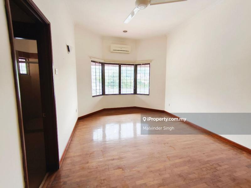 Banglo untuk Dijual di Taman Tar, Ampang oleh Mel Walia - iProperty.com.my