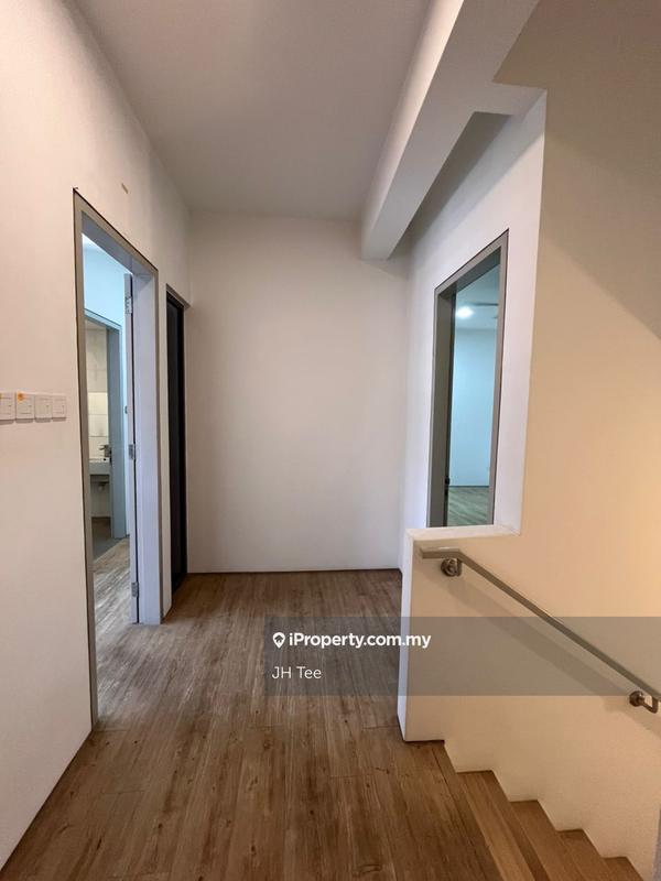 Rumah Bandar untuk Dijual di The Vale @ Sutera Damansara Damai Pj, Damansara Damai oleh JH Tee - iProperty.com.my