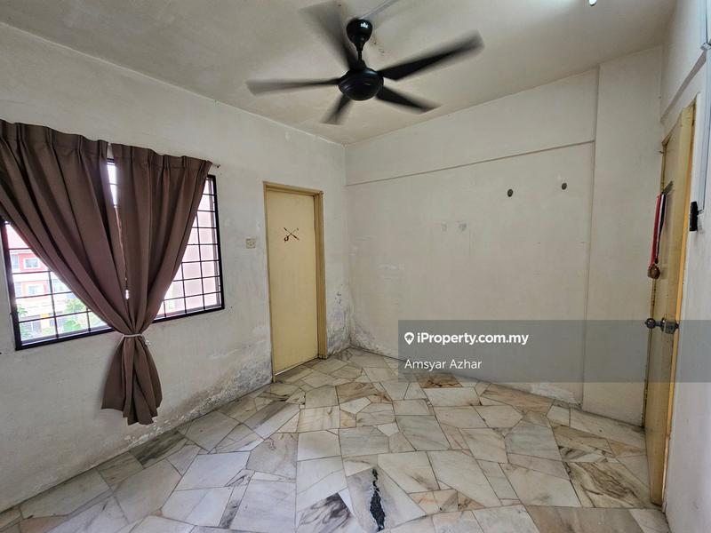 Apartment for Sale in Residensi Warnasari 1 by Amsyar Azhar - iProperty.com.my