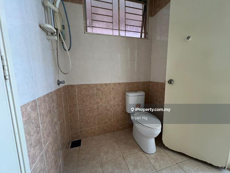 Condominium for Sale in Platinum Hill PV 6 by Bryan Ng - iProperty.com.my