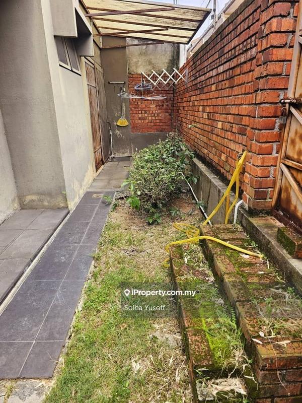 Rumah Teres 2-Tingkat untuk Dijual di Seksyen 5, Kota Damansara oleh Solha Yusoff - iProperty.com.my