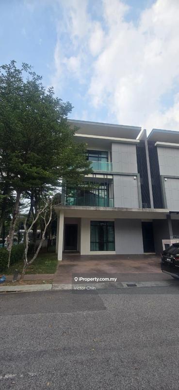 Rumah Berkembar untuk Dijual di The park, Seri Kembangan oleh Victor Chin - iProperty.com.my