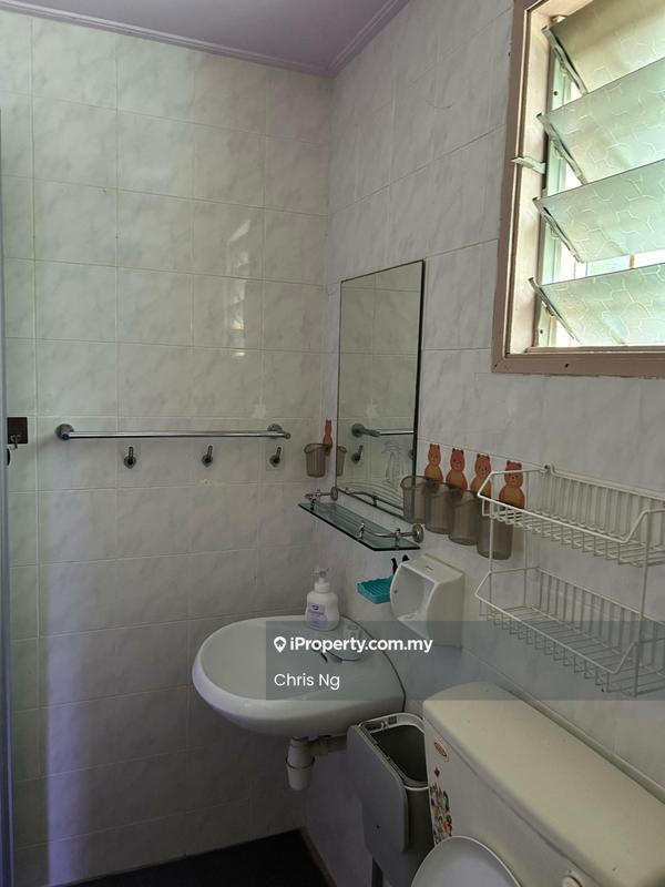 Apartment for Sale in Pangsapuri Sri Kemuning by Chris Ng - iProperty.com.my