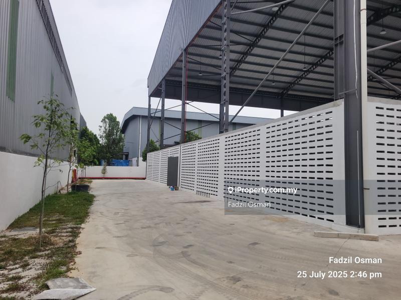 Kilang Terpisah untuk Dijual di Puncak Alam, Puncak Alam oleh Fadzil Osman - iProperty.com.my