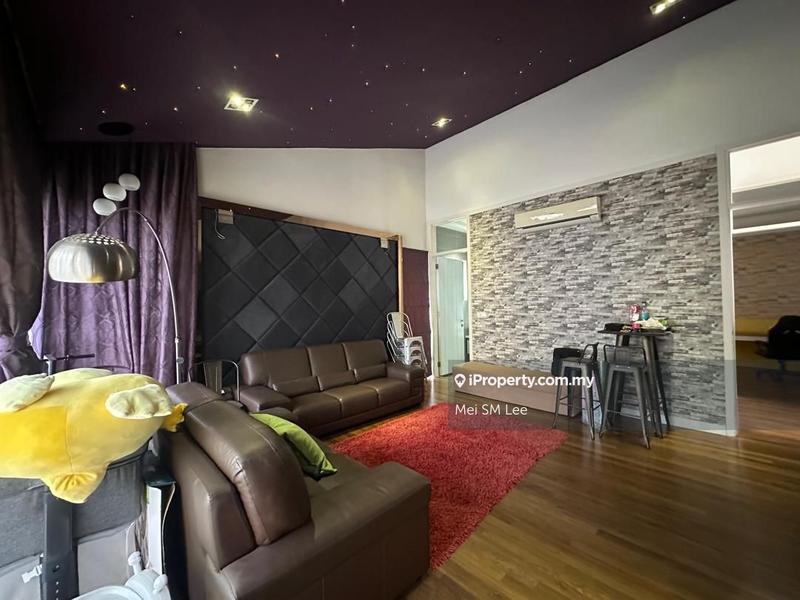 Bungalow House for Sale in Twin Palms @ Sungai Long, Bandar Sungai Long by Mei SM Lee - Twin Palms, Sungai Long Living Room - iProperty.com.my