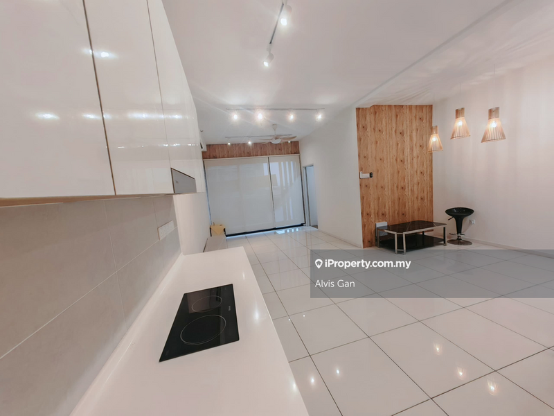 For Sale - The Glenz