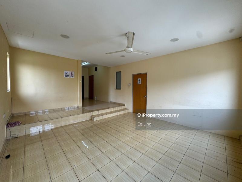 Rumah Berkembar untuk Dijual di Taman Kipark, Puchong oleh Ee Ling - iProperty.com.my