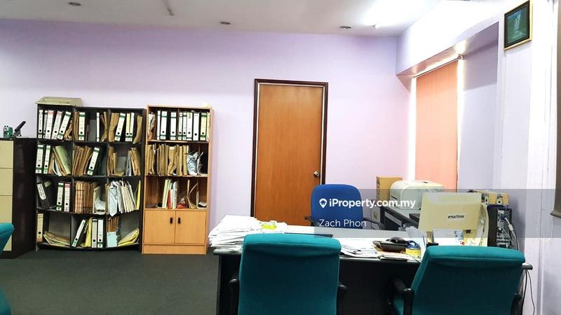 Shop / Office for Sale in Petaling Jaya, Selangor by Zach Phon - iProperty.com.my