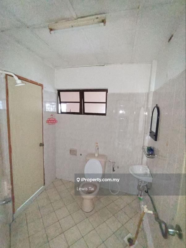 Rumah Berangkai 2 Tingkat untuk Dijual di Desa Tebrau, Johor Bahru oleh Lewis Tai - iProperty.com.my