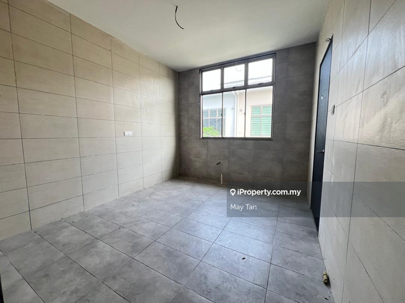 Rumah Berangkai 1 Tingkat untuk Dijual di Kluang, Johor oleh May Tan - iProperty.com.my