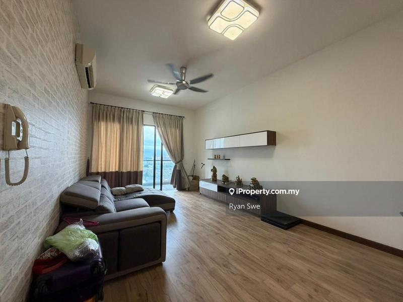 For Sale - Dua Menjalara