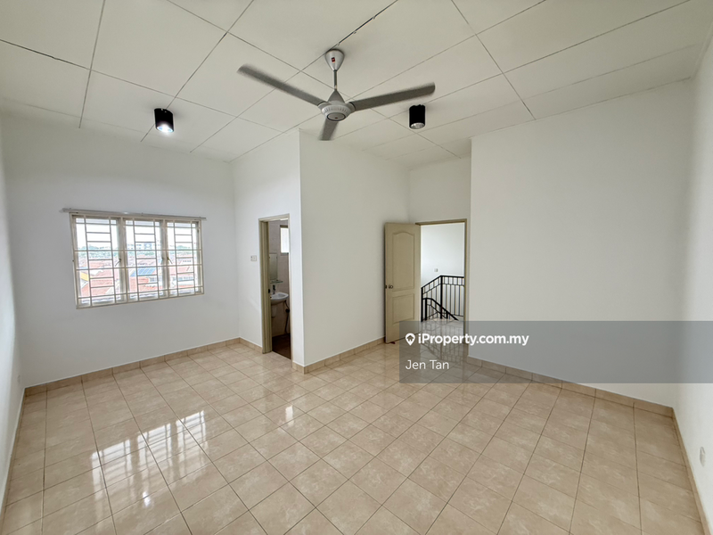 Townhouse for Sale in Kota Kemuning, Shah Alam by Jen Tan - iProperty.com.my