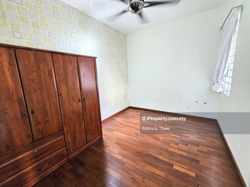 Semi-Detached House for Sale in Saujana Villa, Kajang by Francis Thee - Bedroom - iProperty.com.my
