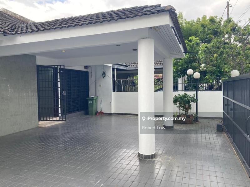 Semi-Detached House for Sale in Pantai Jerejak, Bayan Lepas by Robert Low - iProperty.com.my