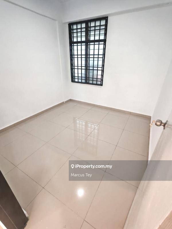 Rumah Bandar untuk Dijual di Taman Sri api, Pontian oleh Marcus Tey - iProperty.com.my