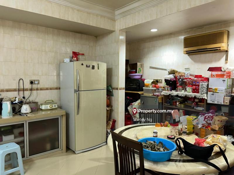 Rumah Berangkai 2 Tingkat untuk Dijual di USJ, Subang Jaya oleh Shirley Ng - iProperty.com.my