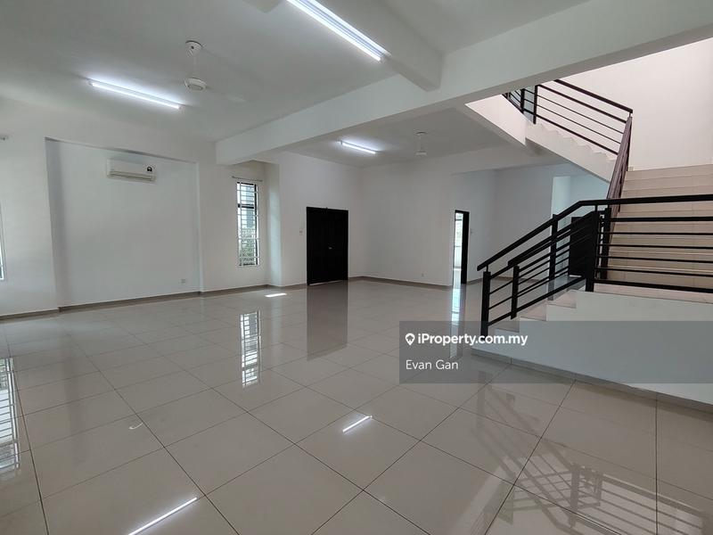 Semi-Detached House for Sale in Taman Cheng Perdana, Cheng by Evan Gan - iProperty.com.my
