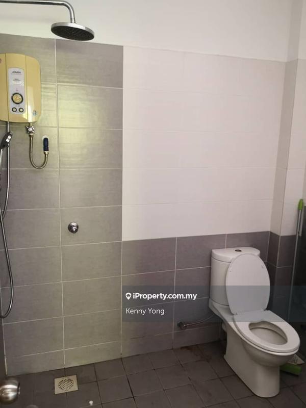 Townhouse for Sale in Kelana Jaya, Petaling Jaya by Kenny Yong - iProperty.com.my
