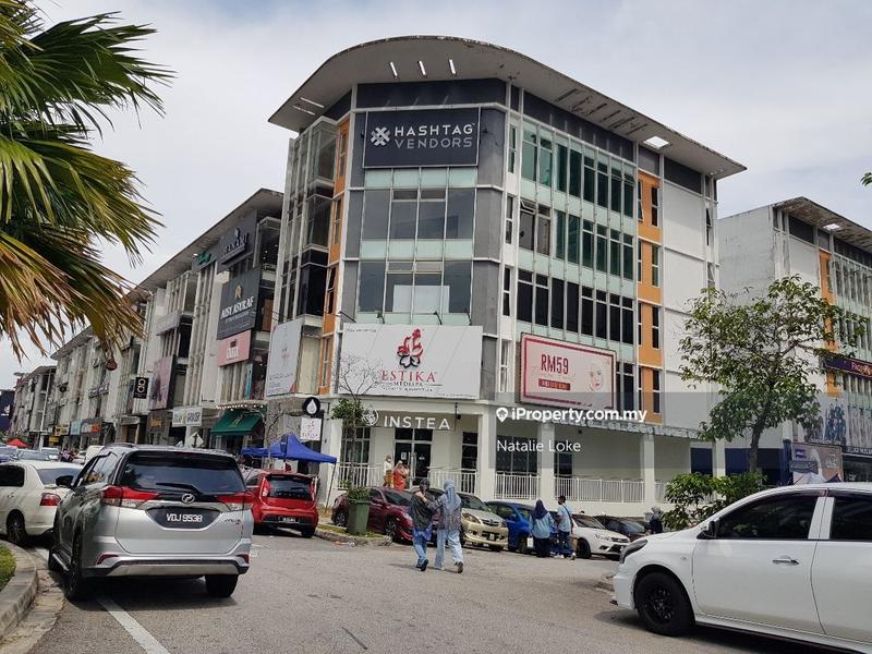 For Rent - Corner 5.5 Storey Shop @ Bangi Sentral Seksyen 9