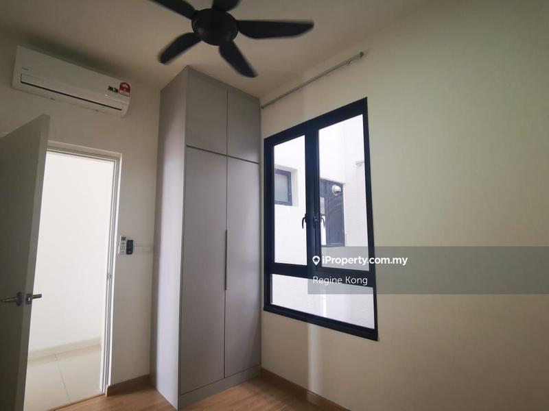 Kediaman Servis untuk Dijual di Tuan Residency oleh Regine Kong - iProperty.com.my