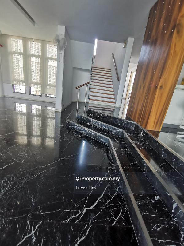 Bungalow House untuk Dijual di Taman Bukit Desa, Taman Desa oleh Lucas Lim - iProperty.com.my