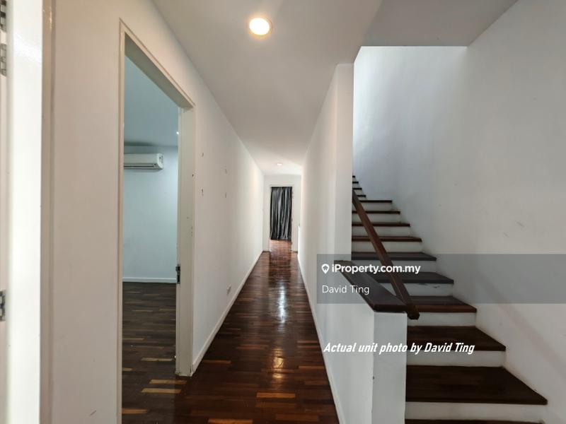 Rumah Berangkai 3 Tingkat untuk Dijual di Lake Fields, Sungai Besi oleh David Ting - iProperty.com.my