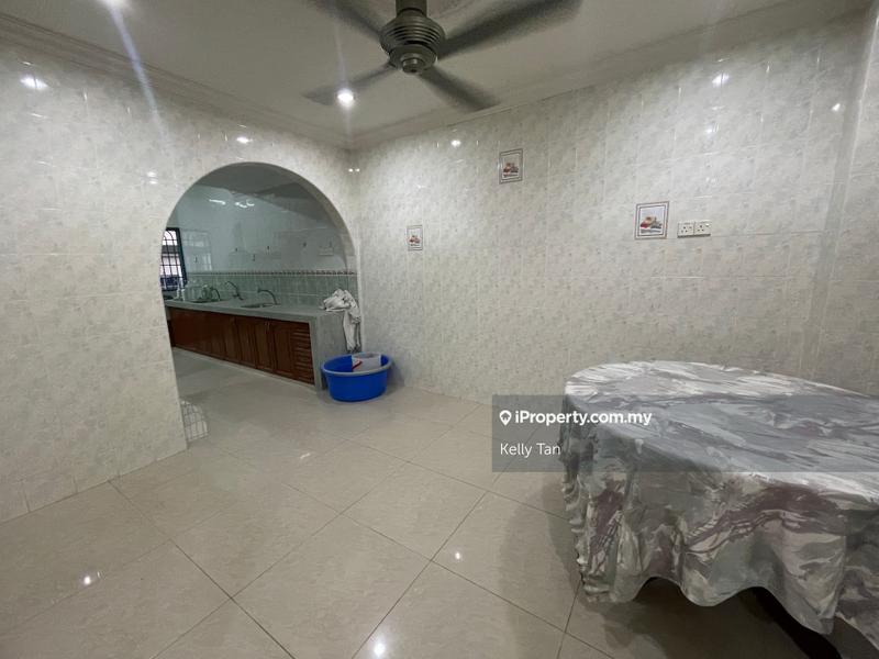 Rumah Teres 2-Tingkat untuk Dijual di Bandar Tun Hussein Onn, Cheras oleh Kelly Tan - iProperty.com.my