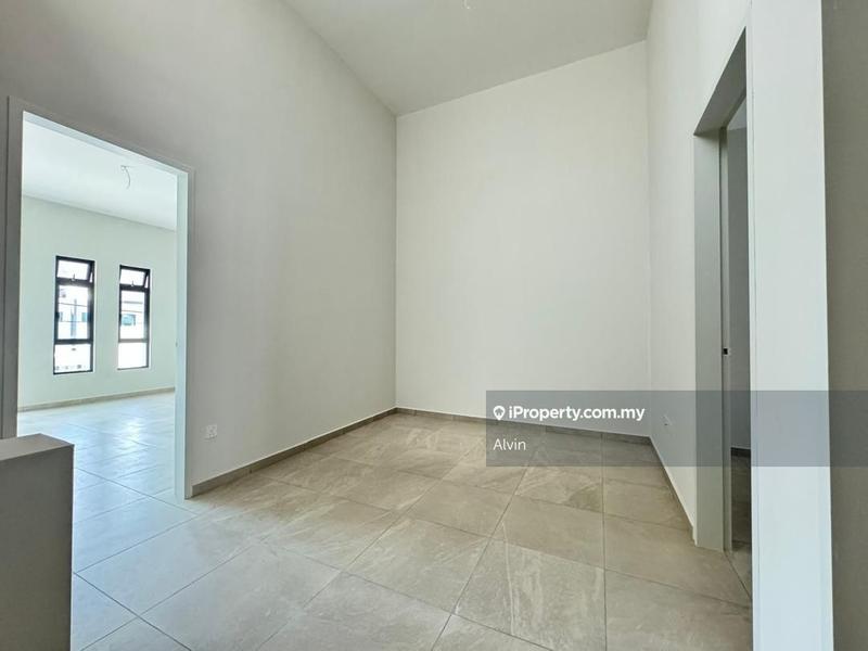 2-storey Terraced House for Sale in TAMAN MOLEK RESIDENCE, Ayer Molek by Alvin - iProperty.com.my