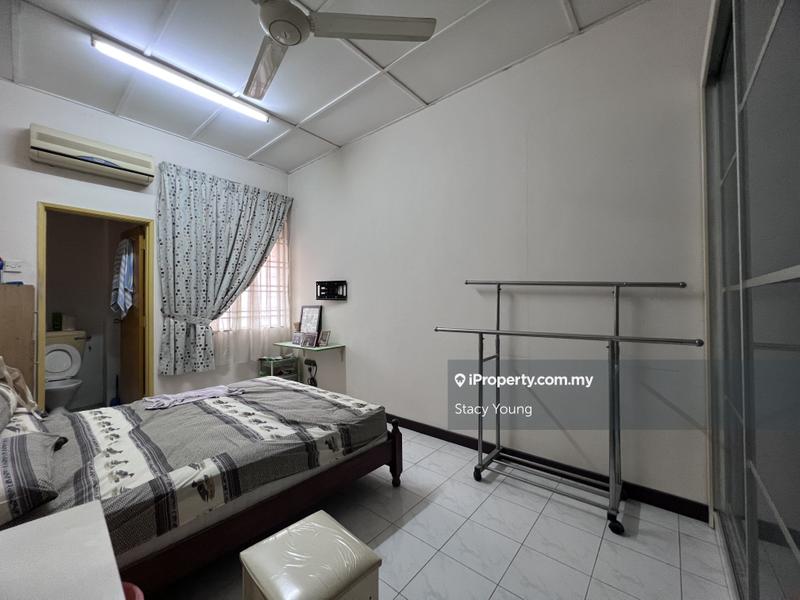 Rumah Teres untuk Dijual di Bandar Mahkota Cheras, Cheras oleh Stacy Young - iProperty.com.my