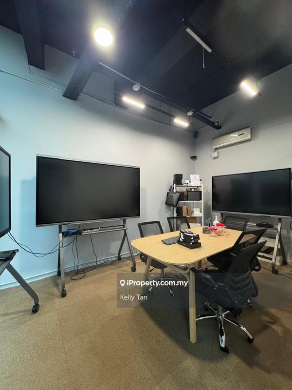 For Rent - Vertical Business Suites