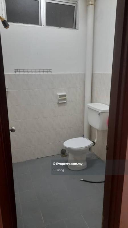 Pangsapuri untuk Disewa di Pelangi Apartment oleh BL Bong - iProperty.com.my