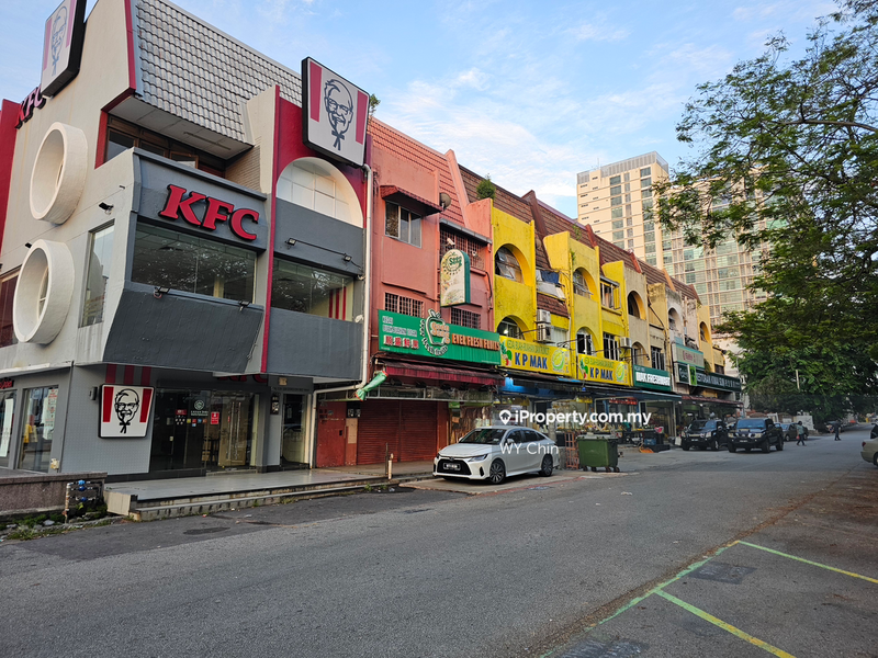 For Sale - 3 STOREY HIGH TRAFFIC LOCATION,ROi 4% SUBANG JAYA SS 15,SS15