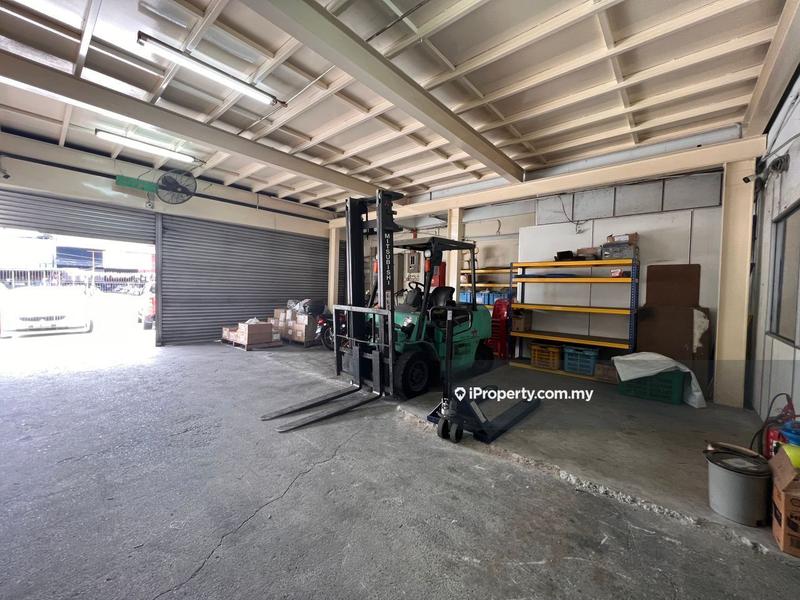 Kedai untuk Dijual di Selayang Baru, Selayang oleh Adan Soh - iProperty.com.my