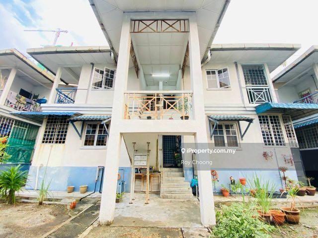 For Sale - Avant Court