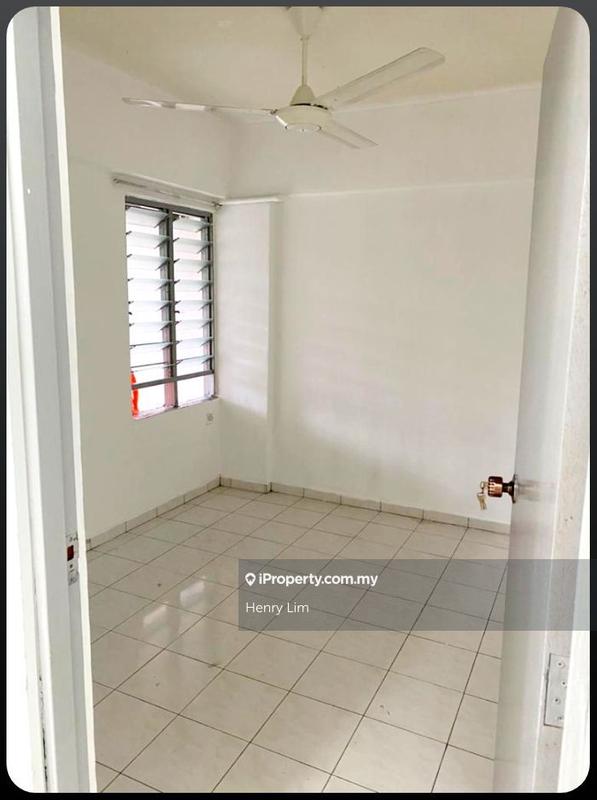 Flat for Rent in Flat Mahkota Cheras (L1 L2 L3 L4 L5) by Henry Lim - iProperty.com.my
