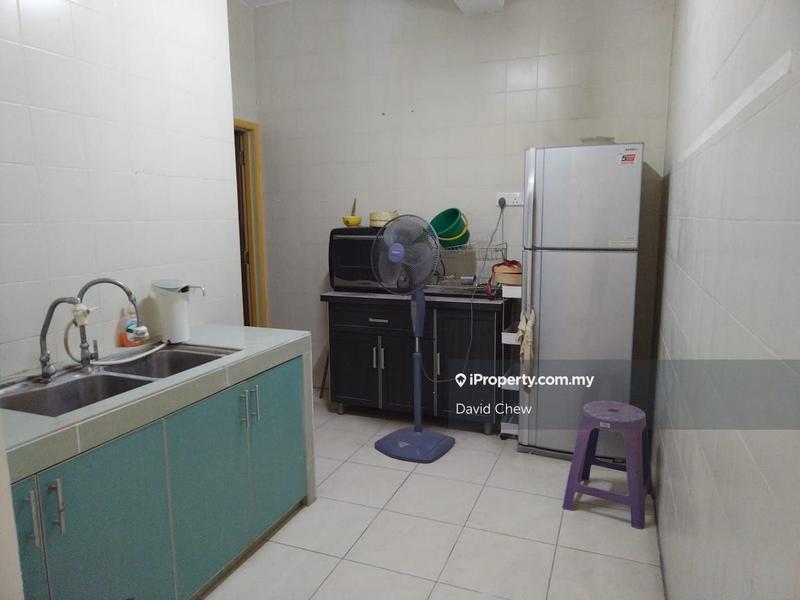 Service Residence for Sale in Diamond Residences by David Chew - iProperty.com.my