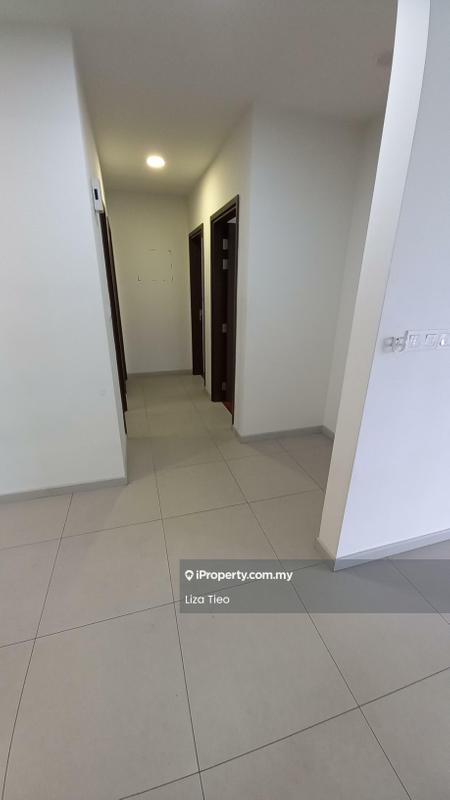 Service Residence for Sale in Seventeen Mall & Residences (Biji Living) by Liza Tieo - Corridor - iProperty.com.my