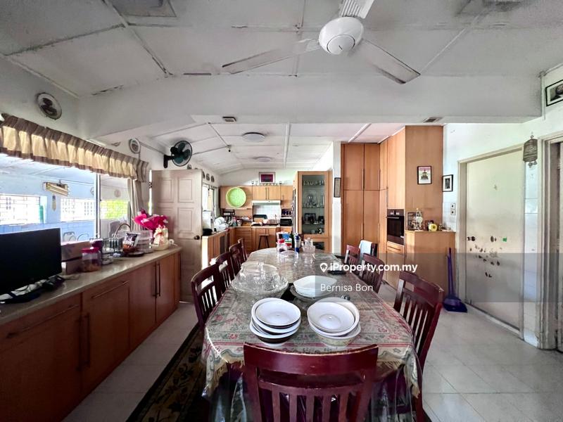 Bungalow House for Sale in Seksyen 16, Petaling Jaya by Bernisa Bon - iProperty.com.my