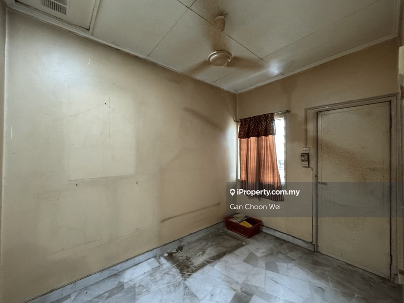 1.5-storey Terraced House for Sale in Usj 2, Subang Jaya by Gan Choon Wei - iProperty.com.my