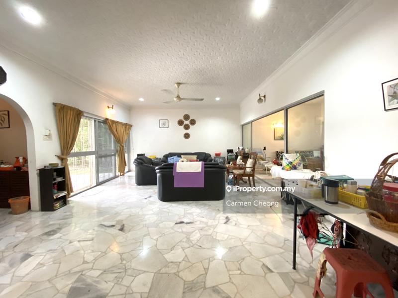 Bungalow House for Sale in Taman Ukay Heights, Ulu Kelang by Carmen Cheong - iProperty.com.my