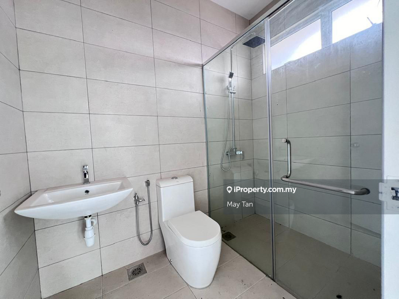 Rumah Berkembar untuk Dijual di Taman Kluang Perdana, Kluang oleh May Tan - iProperty.com.my