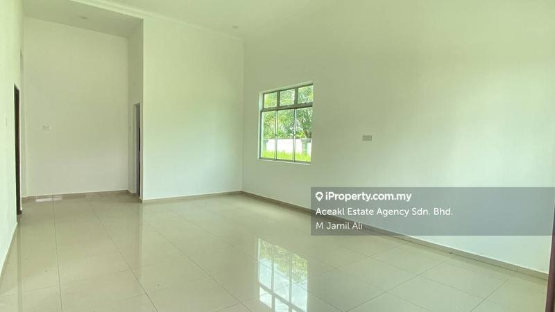 Semi-Detached House for Sale in Bukit Gambir, Grisek by M Jamil Ali - iProperty.com.my